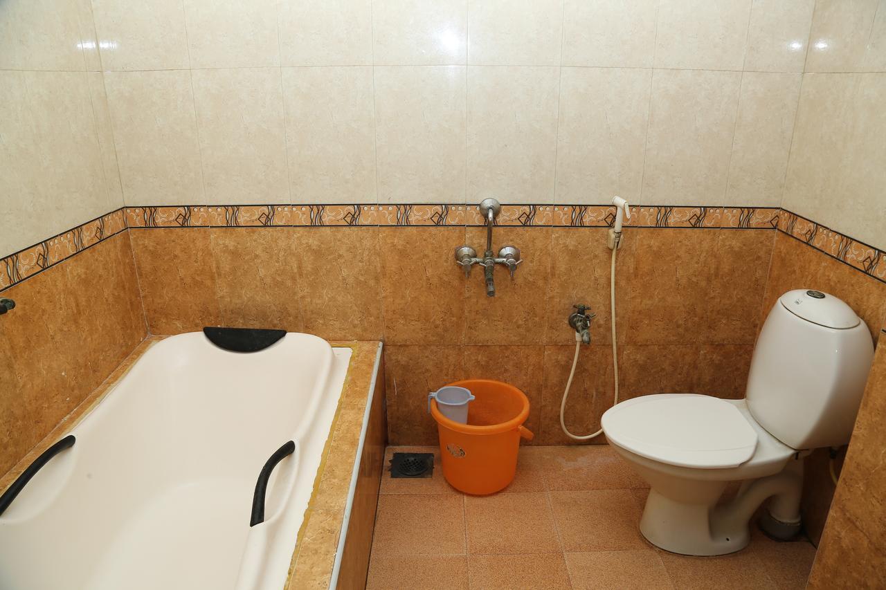 Sri Srinivasar Residency Hotel Велор Екстериор снимка
