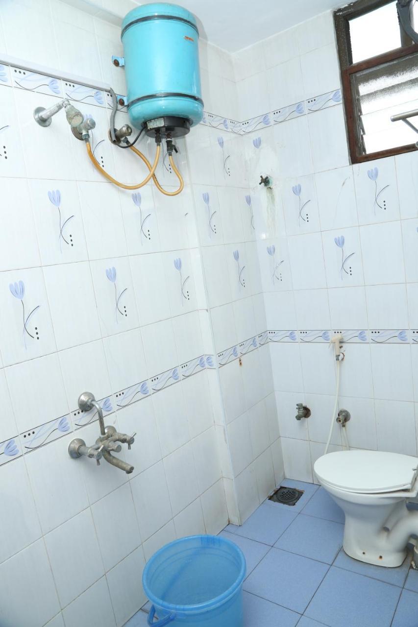 Sri Srinivasar Residency Hotel Велор Екстериор снимка